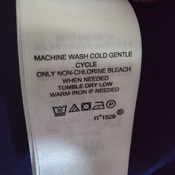 COPY - Lauren Ralph Lauren Black Label Long Sleeved Top with Peasant Sleeves. S… - Picture 10 of 12